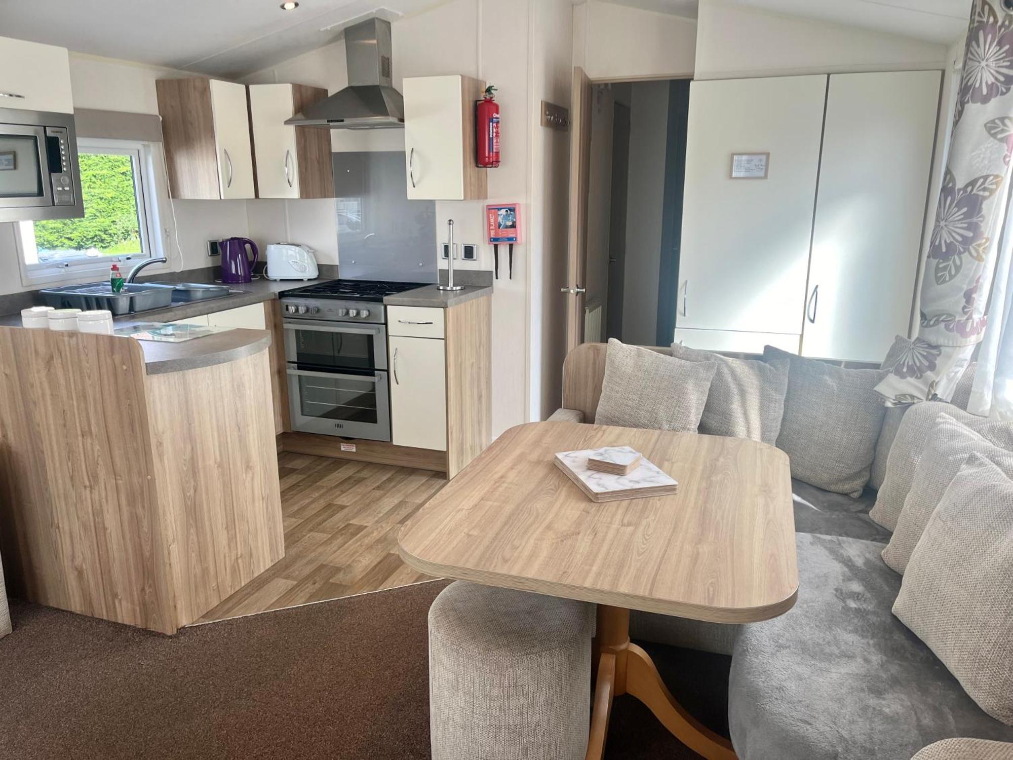 3 Bedroom Self-Catering Holiday Home Stepps Екстер'єр фото
